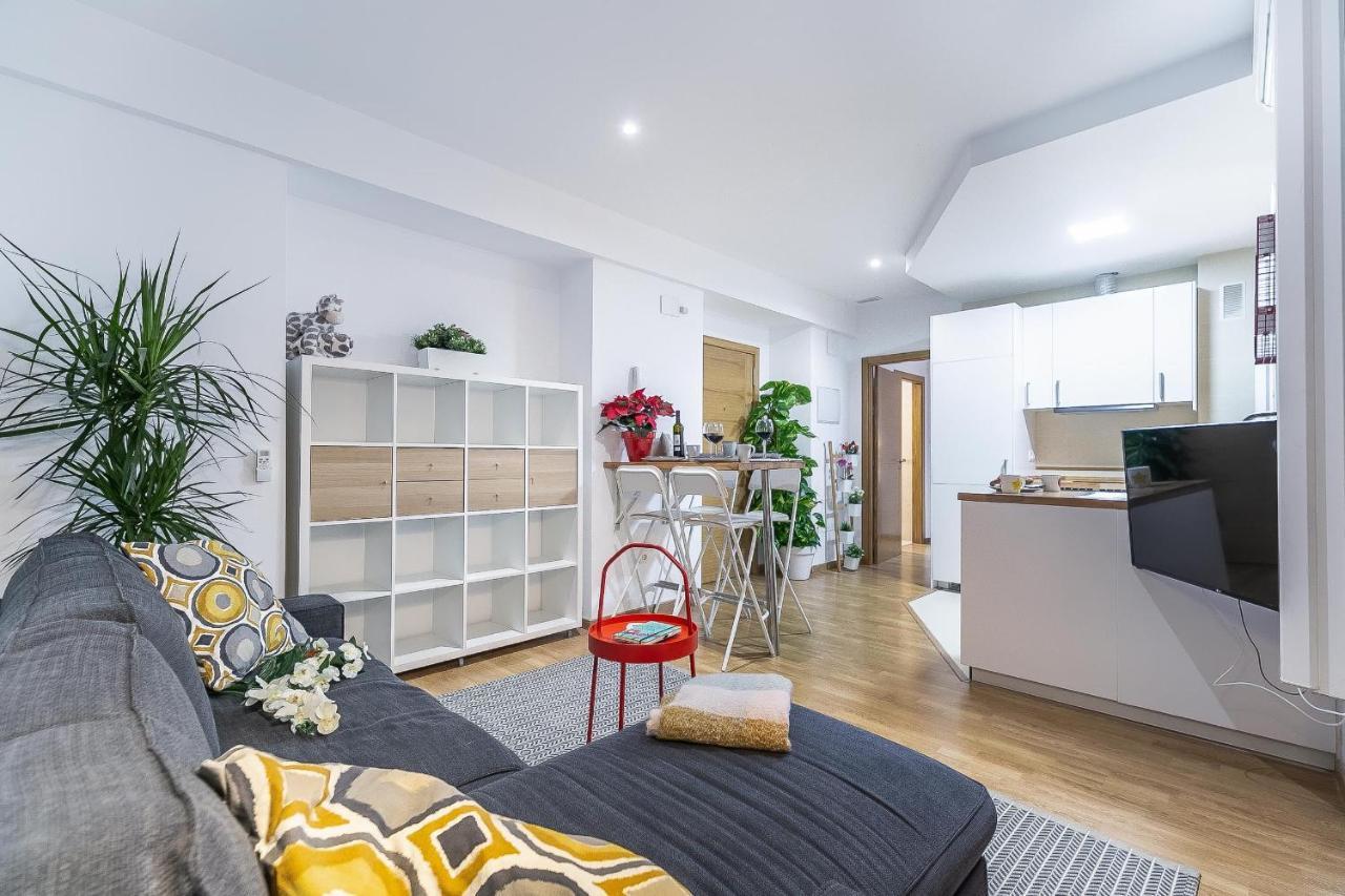 Boutique Mitjana Apartment 말라가 외부 사진