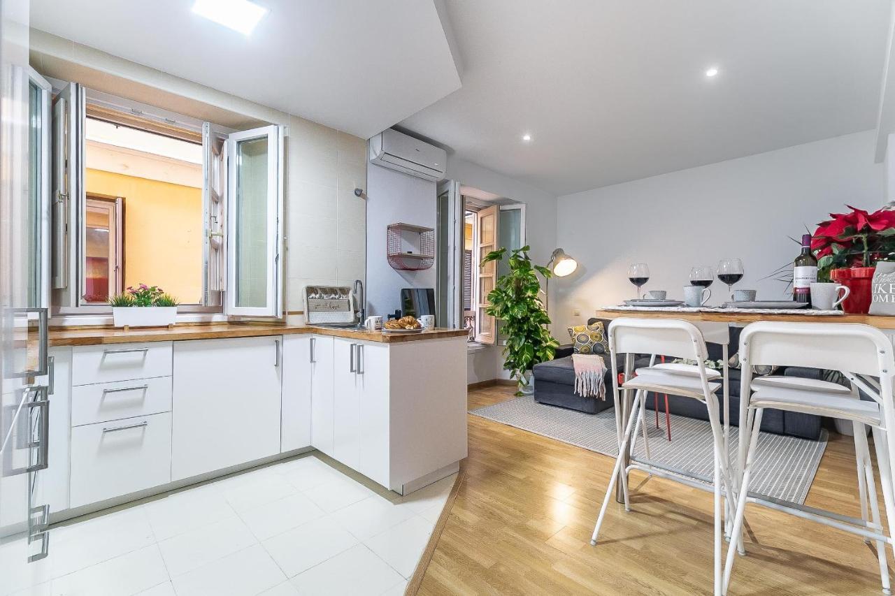 Boutique Mitjana Apartment 말라가 외부 사진
